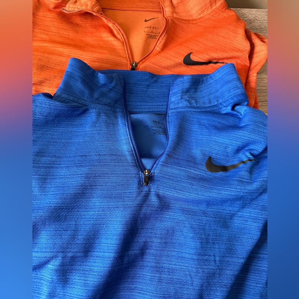 Mens NIKE Dri-Fit Long Sleeve Shirts- L (fits like a M)